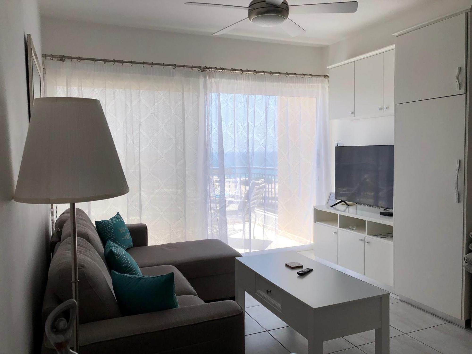 Kings Palace - Modern Penthouse With Incredible Sea Views * Pafos